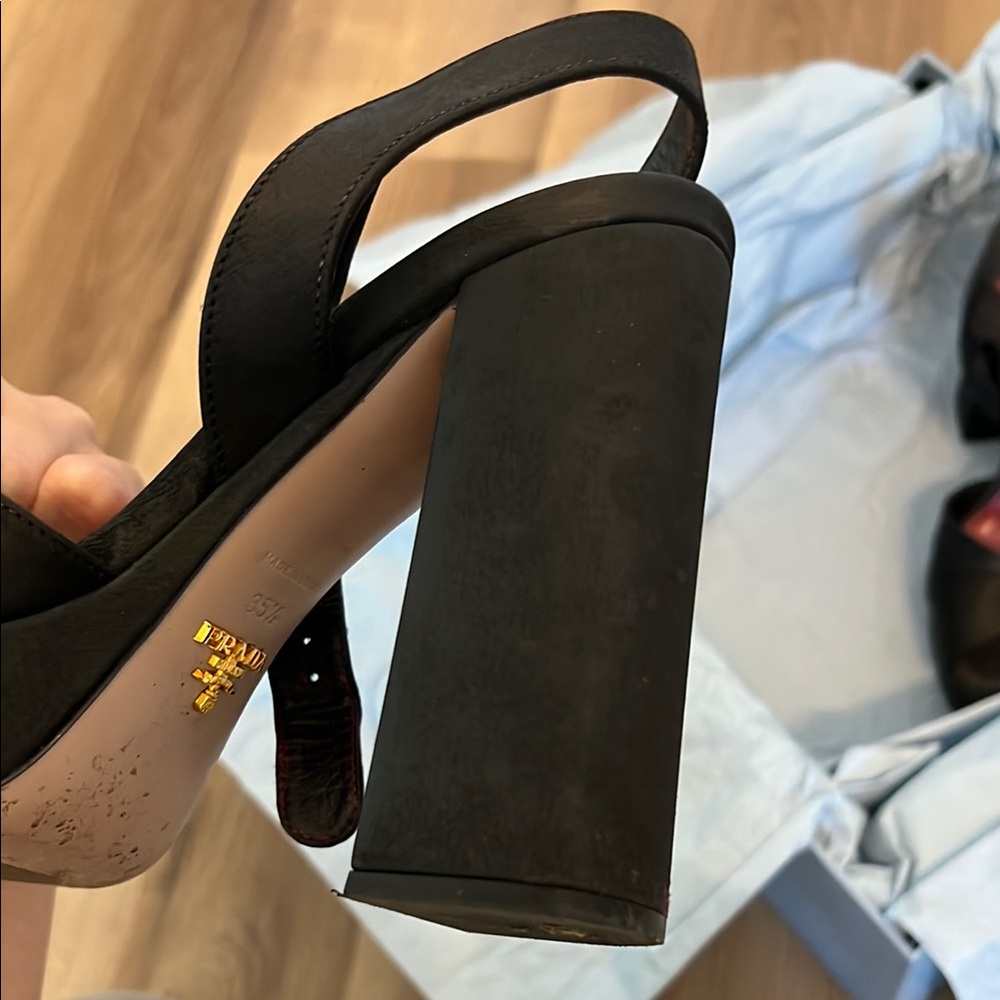 Prada Black Heeled Leather Shoes - Picture 9 of 12